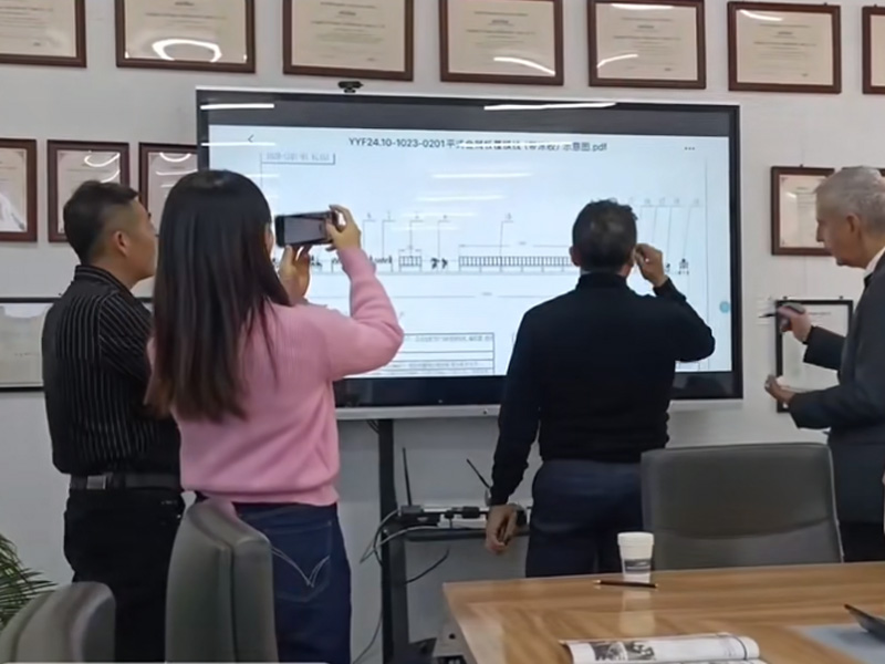 2025新葡萄8883冷弯开年大捷！新年新征程新葡萄8883冷弯门框机敲开西班牙市场大门